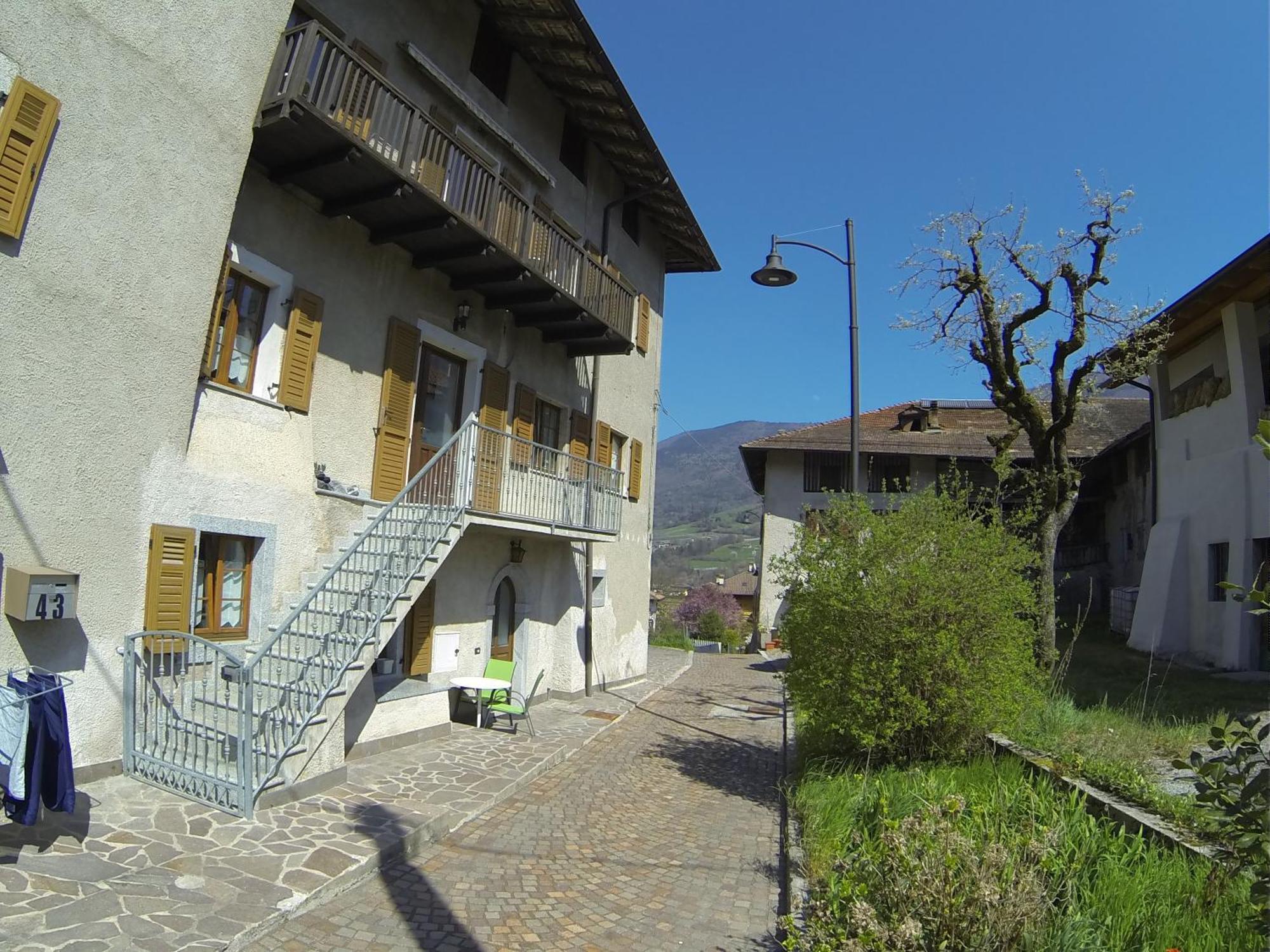 Appartamento Trentino II Comano Terme Eksteriør billede